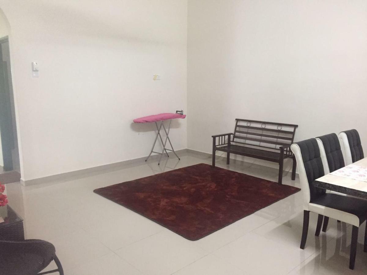Patin Guest House @Desa Telok Ira, Temerloh Pahang Kampong Paya Kerinau Esterno foto